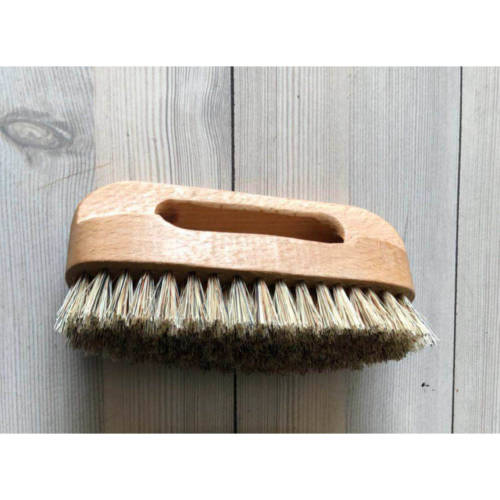 brosse-a-meuble